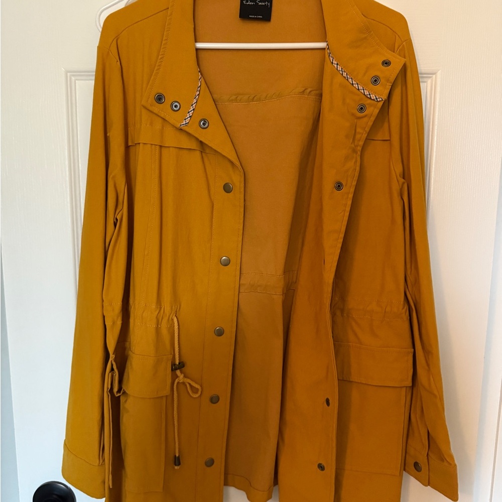 Yellow Utility Jacket with Standing Collar and Relaxed Fit